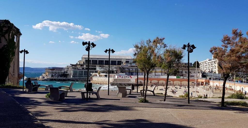 T1 Moderne Plage Des Catalans Marseille Kültér fotó